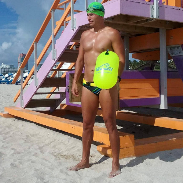 New Wave Swim BUBBLE for Open Water Swimmers and Triathletes - Green by New Wave Swim Buoy for Open Water Swimmers, Triathletes & SwimRun Otillo ÖTILLÖ channel swimmers