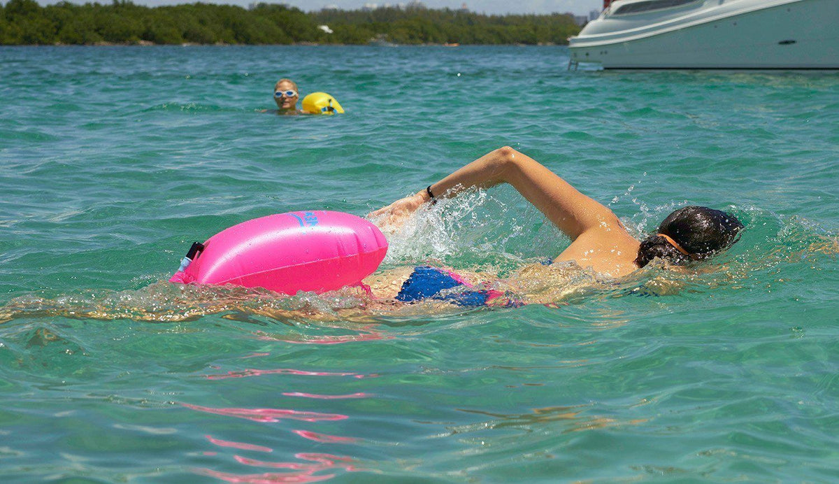 Pink New Wave Swim Buoy - Medium 15 Liter PVC best open water swim buoy